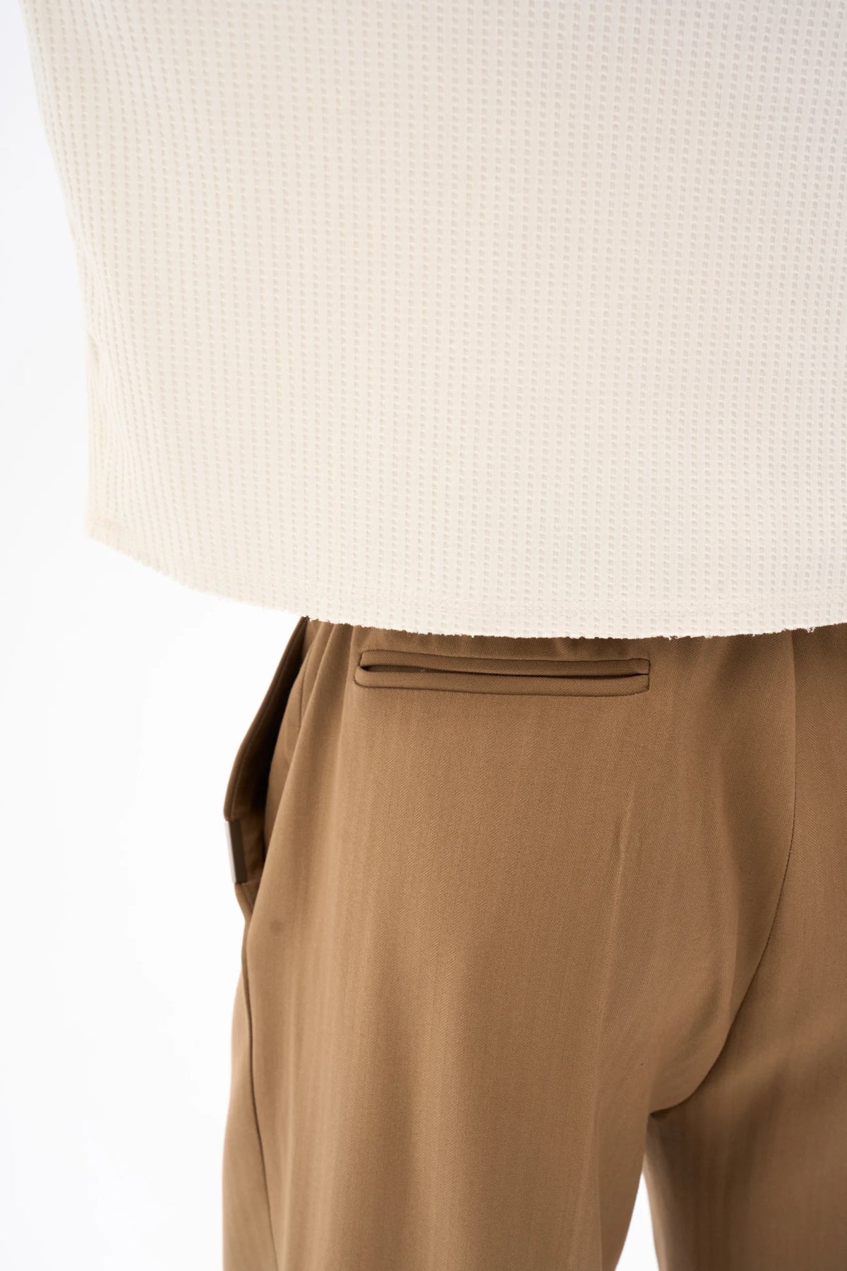 PRESSED TROUSERS - RELAXED · CAMEL image 6