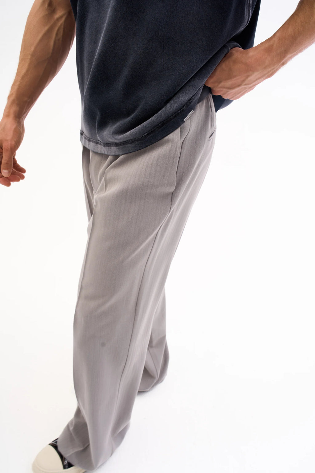 PRESSED TROUSERS - WIDE · LIGHT GREY image 6