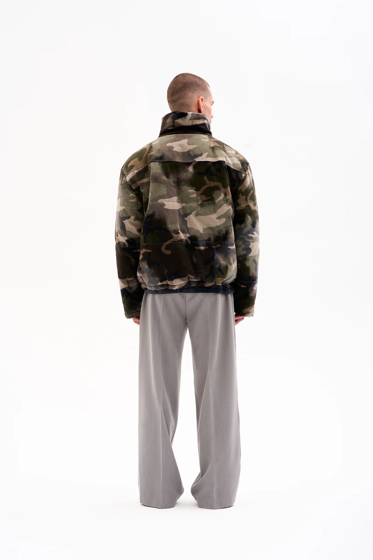 WASHED CAMO PUFFER image 5