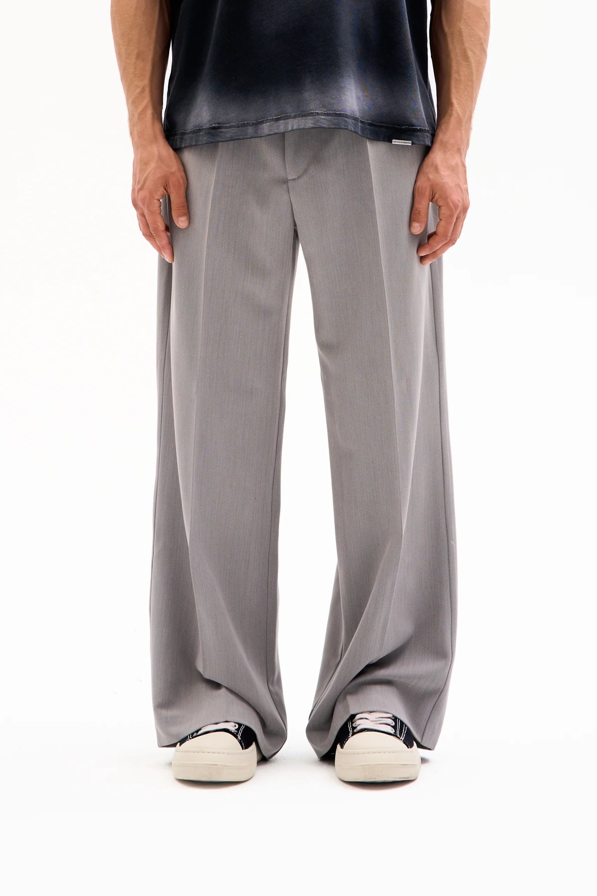 PRESSED TROUSERS - WIDE · LIGHT GREY image 0