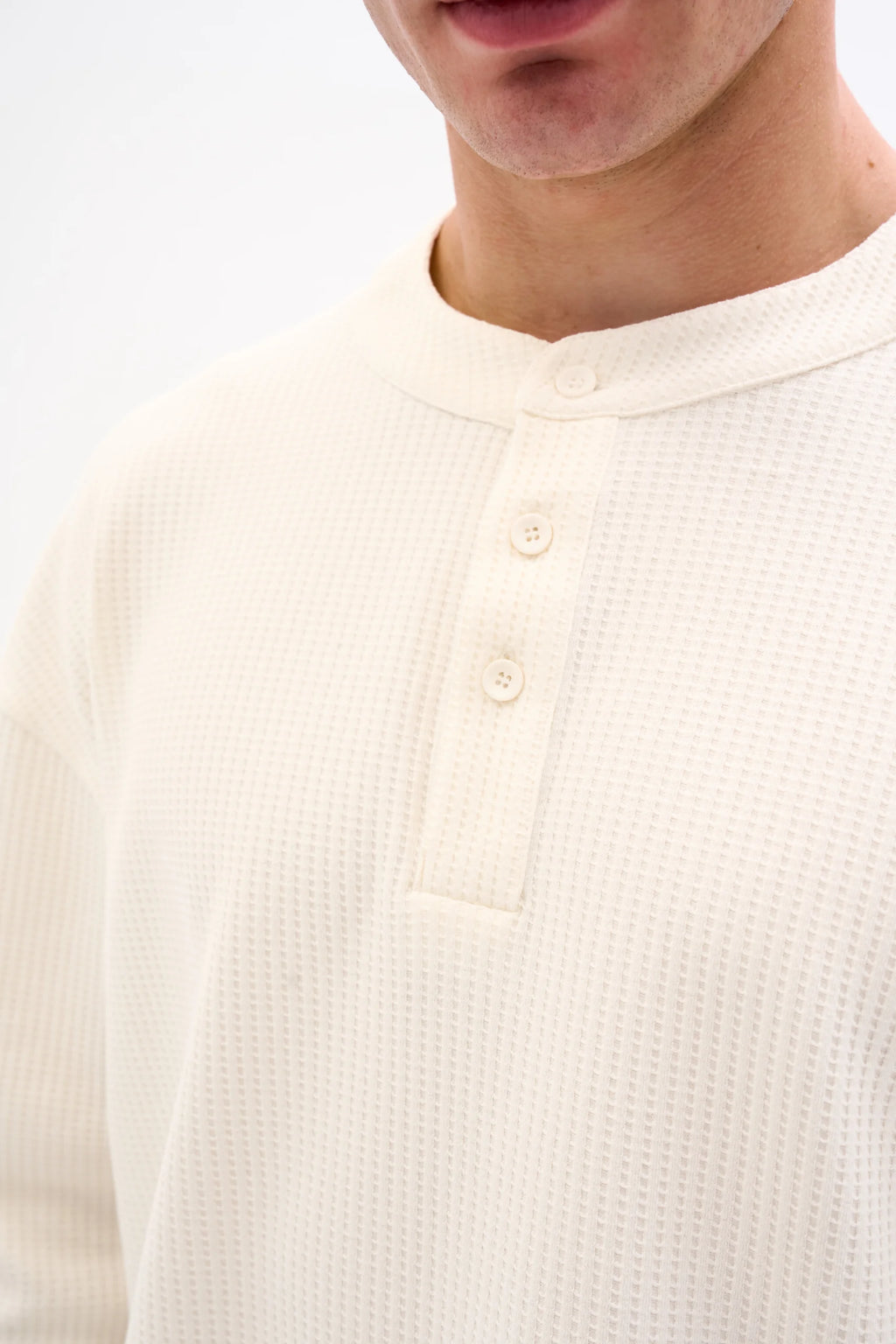 WAFFLE HENLEY 210g - ECRU image 7