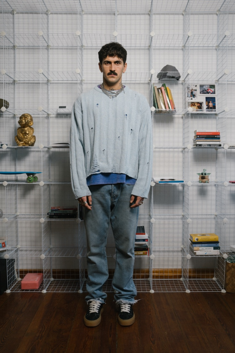 GLITCH SILK KNIT: FROZEN