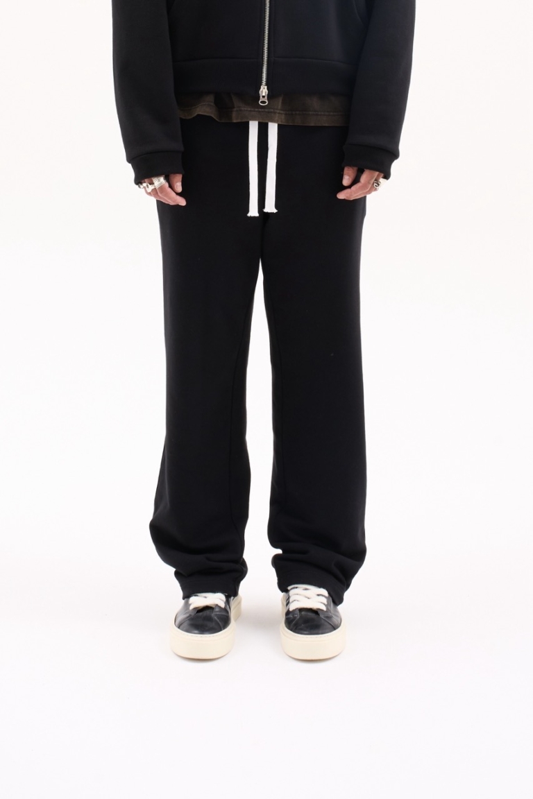 THE DAILY TROUSER