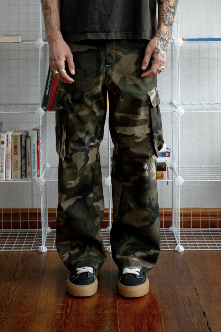 THE CAMO PANTS